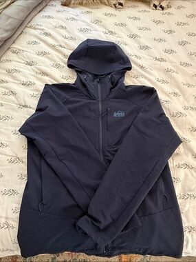 REI Navy Hooded Softshell Jacket